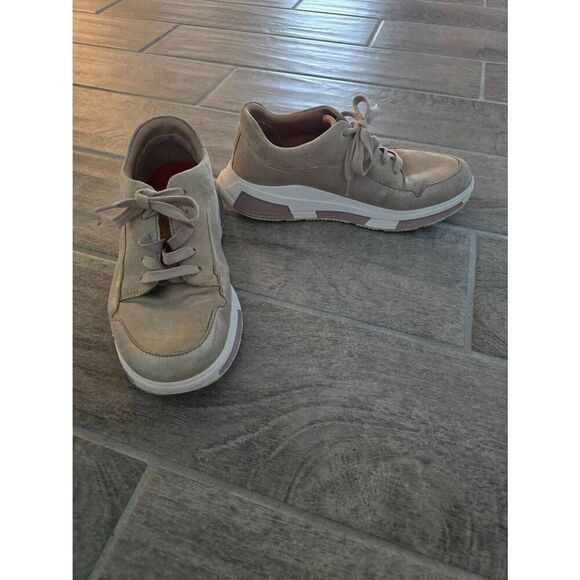 Fitflop Freya Sneaker Suede Beigey Tan Size 7‎ - Picture 1 of 10